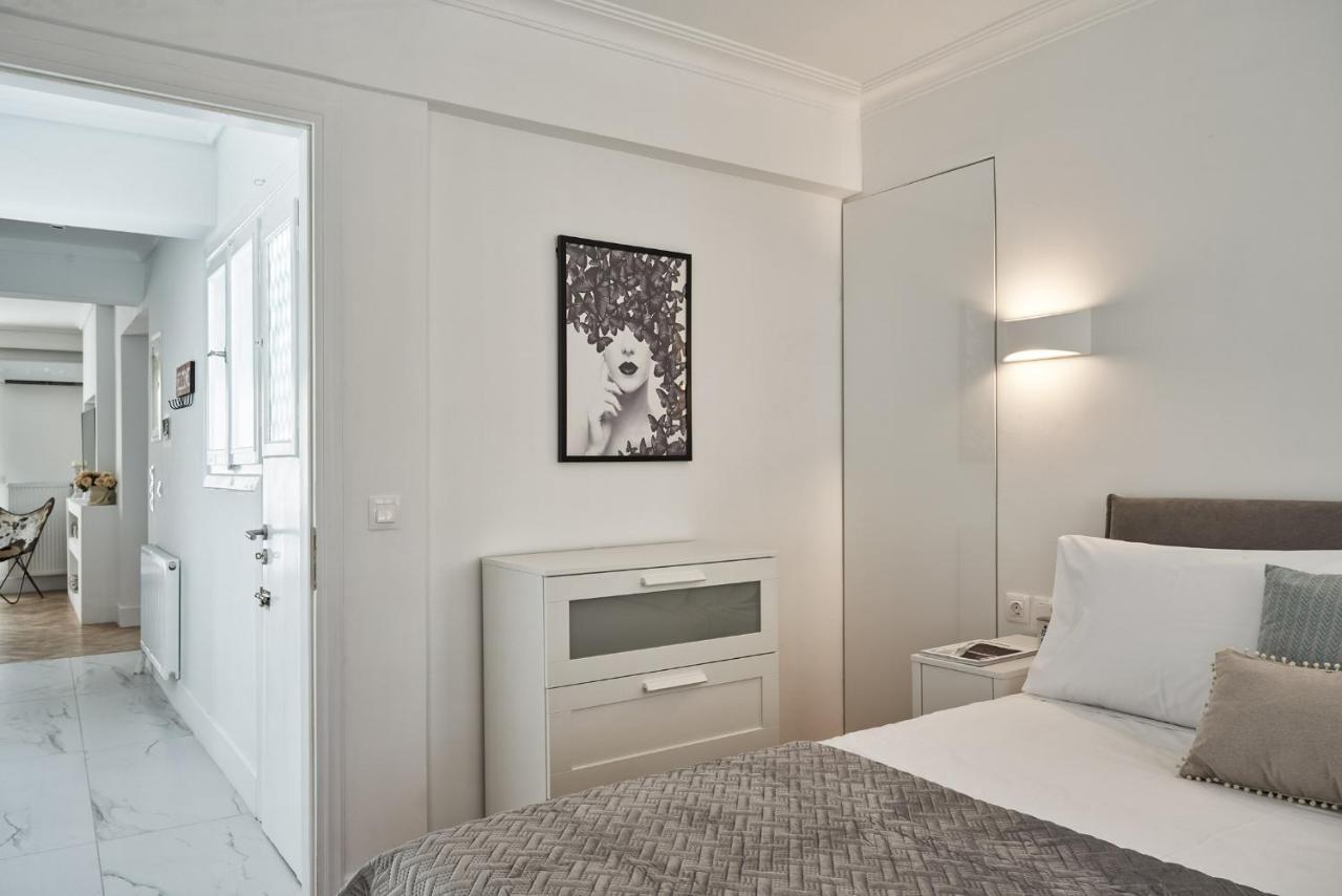 Marvelous N Bright Apt Next To Megaro Mousikis Aten Exteriör bild