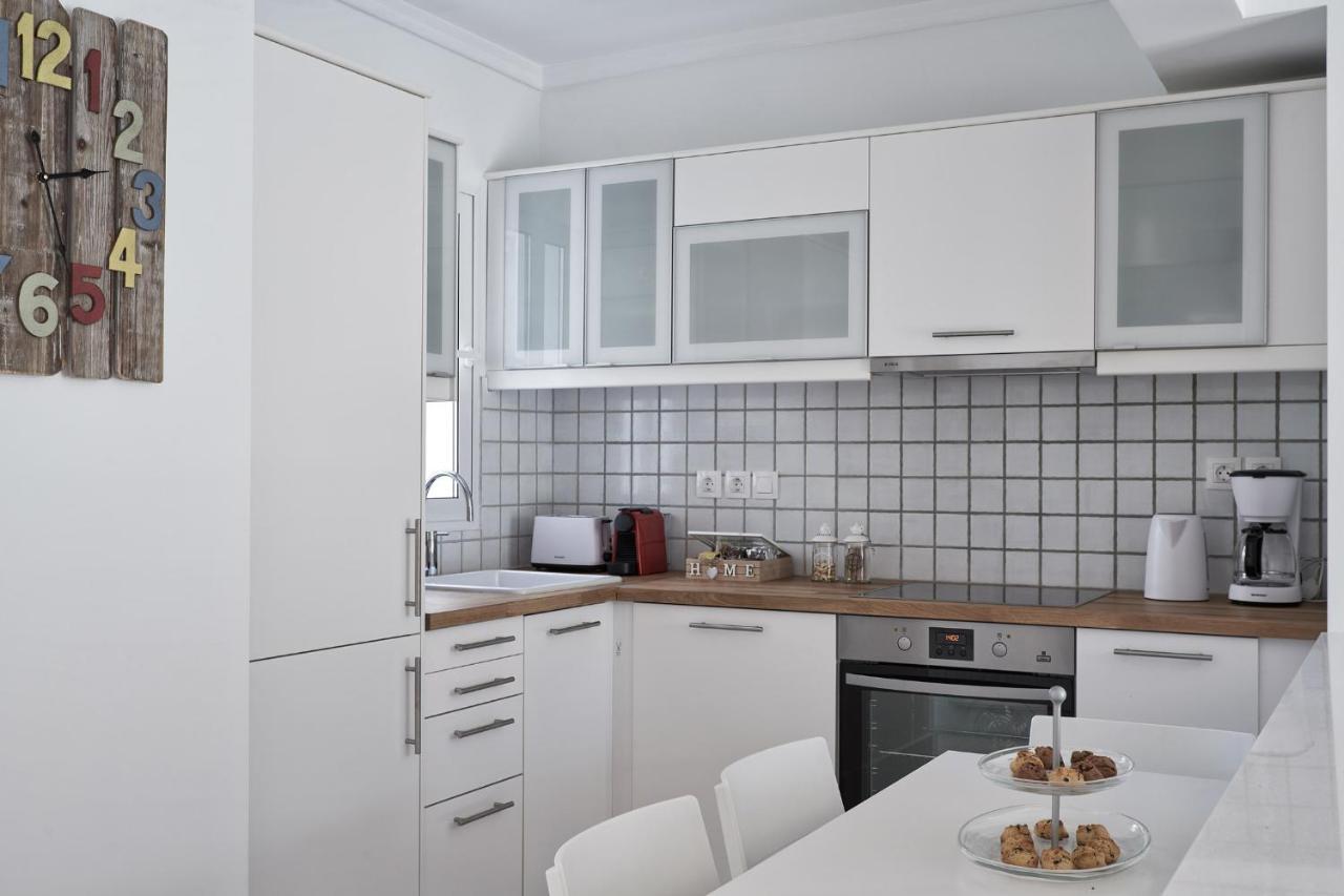 Marvelous N Bright Apt Next To Megaro Mousikis Aten Exteriör bild